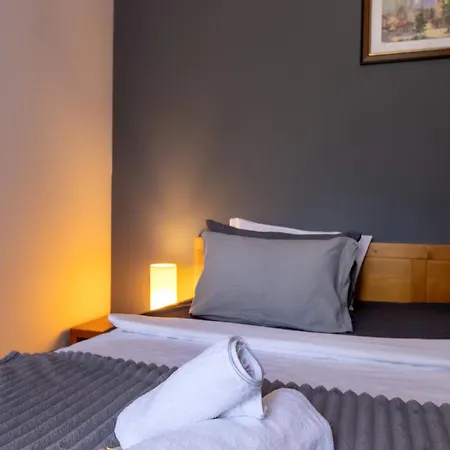 2-room Forest Retreat - Fireplace, Veranda, Bbq, Views Апартамент Банско