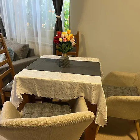 Апартамент 2-room Forest Retreat - Fireplace, Veranda, Bbq, Views