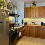 公寓 2-room Forest Retreat - Fireplace, Veranda, Bbq, Views