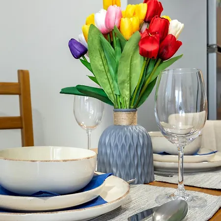 2-room Forest Retreat - Fireplace, Veranda, Bbq, Views Appartement