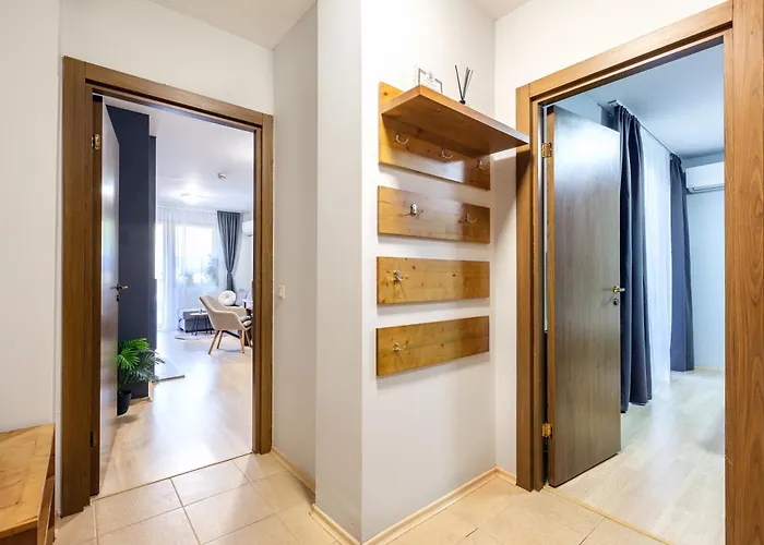 2-room Forest Retreat - Fireplace, Veranda, Bbq, Views アパート バンスコ